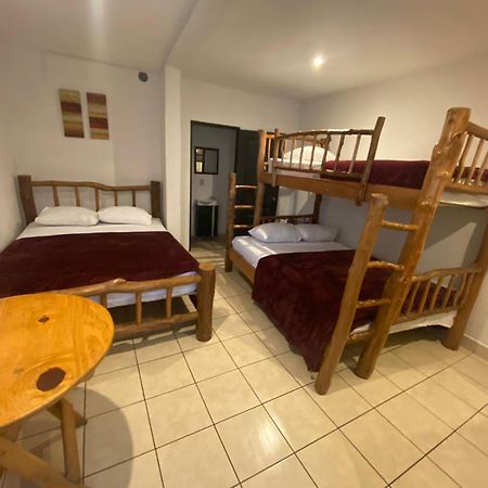 Hostal 17-52 Γουατεμάλα Εξωτερικό φωτογραφία