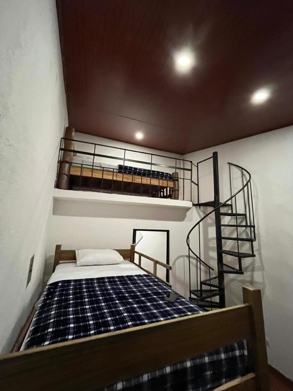 Hostal 17-52 Γουατεμάλα Εξωτερικό φωτογραφία